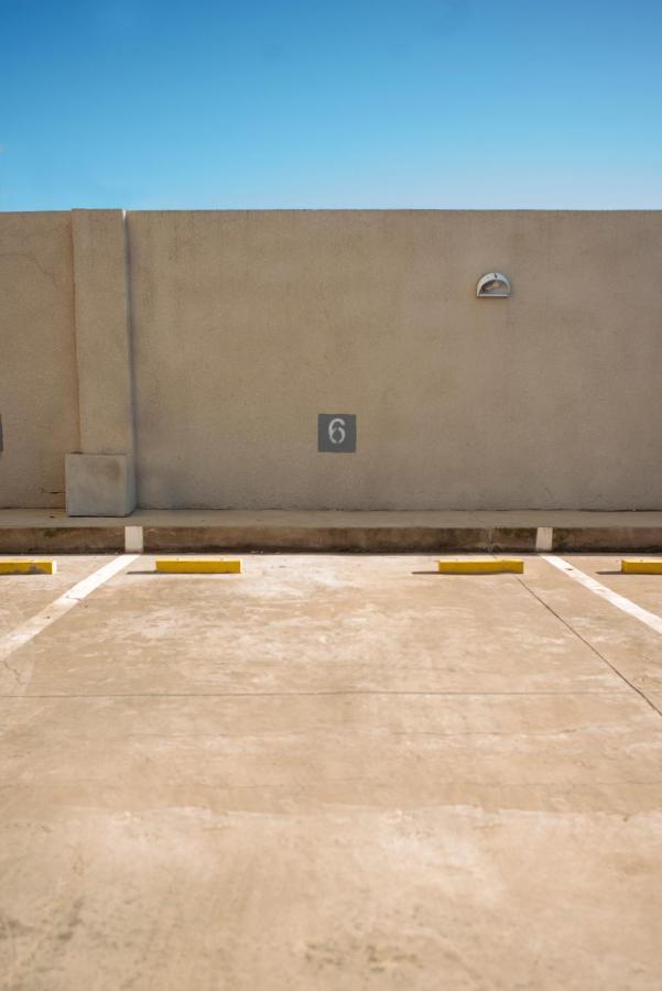 Departamento Premium Con Cochera Y Piscina Bahía Blanca Екстериор снимка